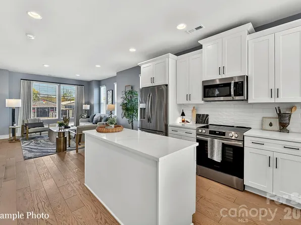 2154 N Graham St #15, Charlotte, NC 28206