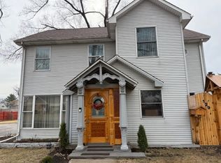 129 E Victoria Dr, Melrose Park, IL