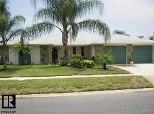 5804 Melaleuca Dr, Holiday, FL 34690
