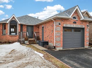 12 Dunnett Dr, Barrie, ON L4N 0H9