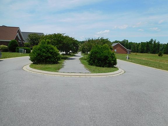 3rd image of 3 Appleberry Ct