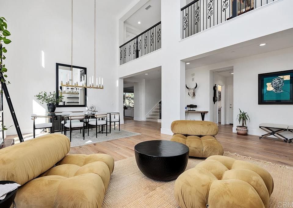 1st image of 1010 Scarlet Way