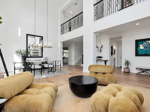 1010 Scarlet Way, Encinitas, CA 92024