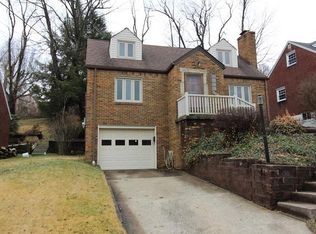 4592 Echo Glen Dr, Pittsburgh, PA 15236