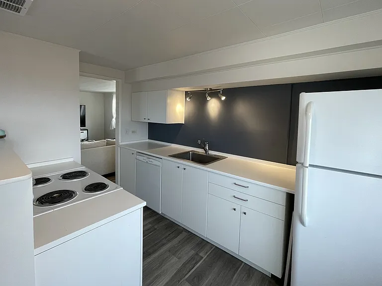 3022 Federal Ave #3 — Photo 6