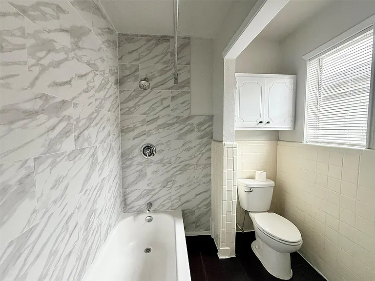 7427 Avenue I #D — Photo 16