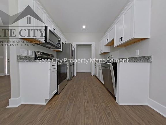3rd image of 542 Wallburg High Point Rd