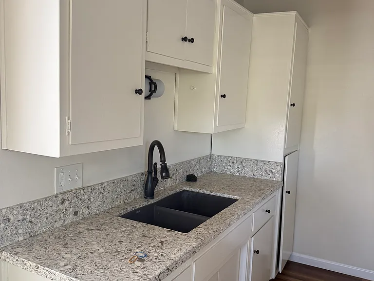 6251 Milton Ave #C — Photo 9
