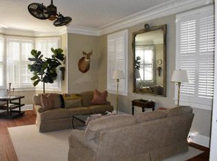 108 Queen St APT A, Charleston, SC 29401