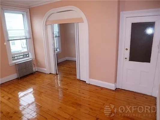 Rented by Oxford Property Group | media 12