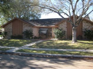 201 Navajo Dr, Victoria, TX 77904