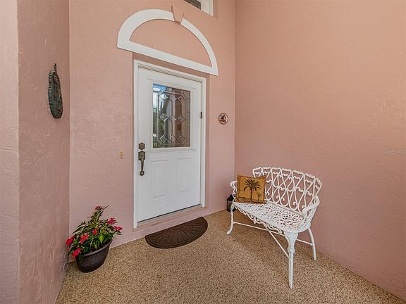 4th image of 1541 Jasper Ct