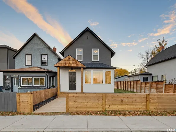 421 C Avenue S, Saskatoon, SK S7M 1N6