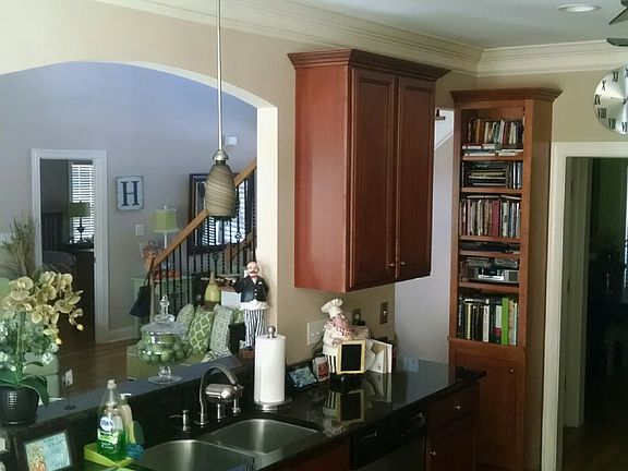 Spaciou kitchen