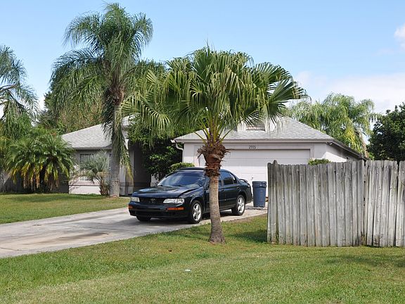 4th image of 2975 Bluffton Cv