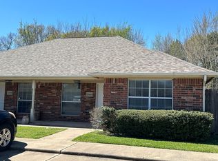 2806 Hard Rock Cir, Bryan, TX 77807
