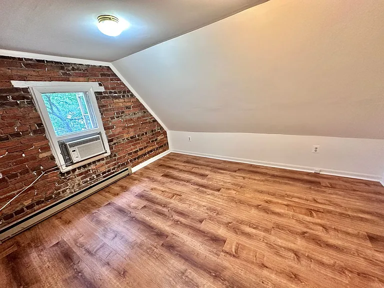 4422 Greenwich Pkwy NW — Photo 43