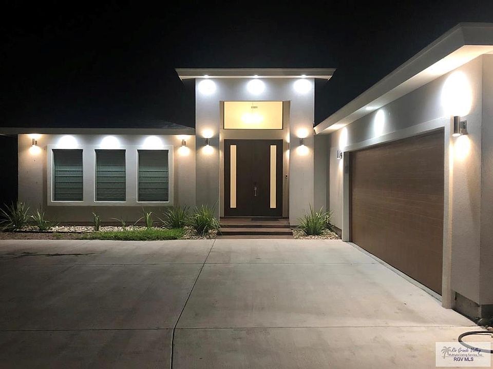 1st image of 7412 Lago Escondido Dr