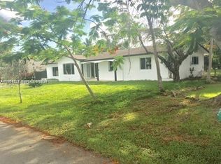 17521 SW 93rd Ave, Palmetto Bay, FL 33157