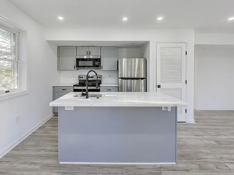 5305 Dana Pl NW #3 — Photo 4