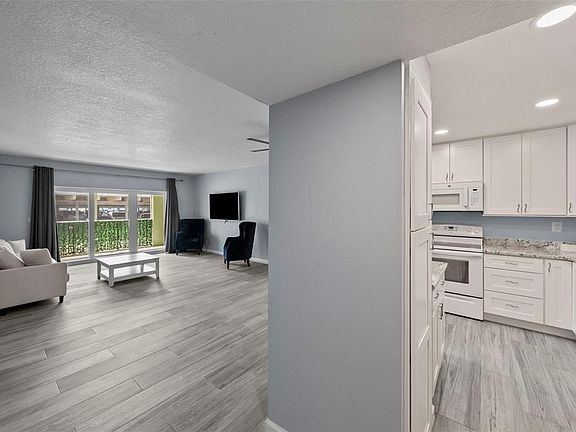 4th image of 420 64TH AVENUE #102