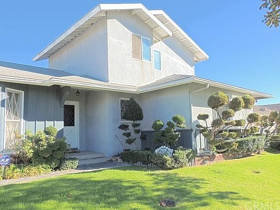 5th image of 10608 S 6th Ave