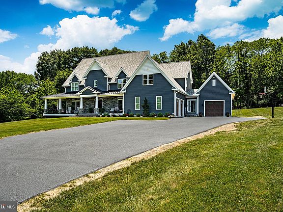5th image of 330 Hadfield Rd