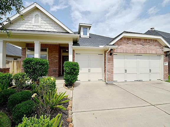 3rd image of 2910 Golden Larch Dr
