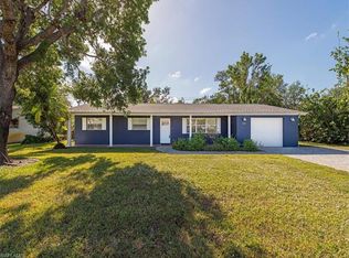 1080 Morningside Dr, Naples, FL 34103