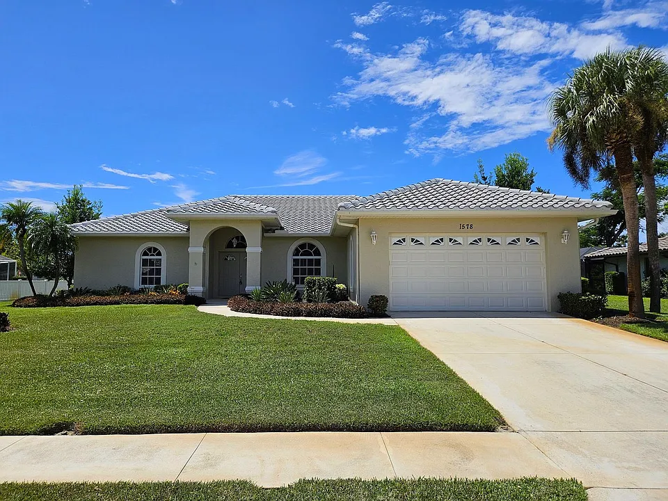 1578 Vermeer Dr