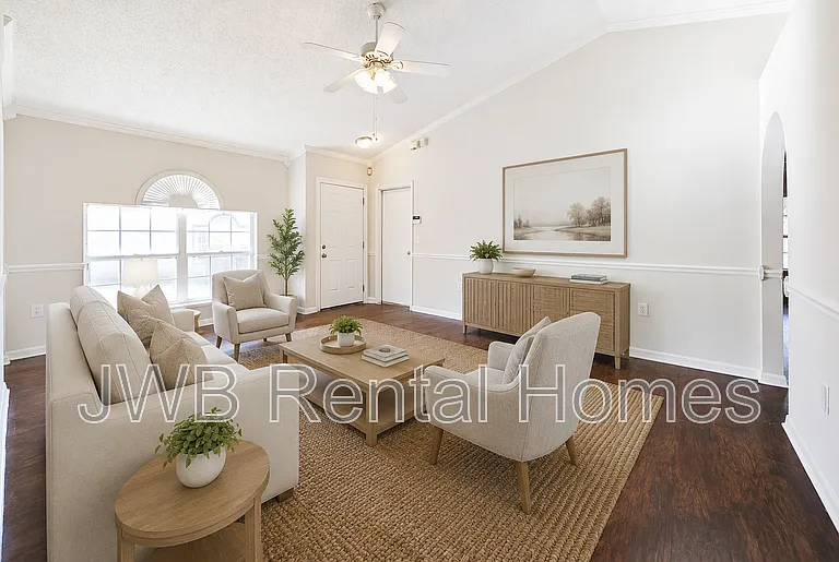 8227 Oak Crossing Dr W — Photo 7