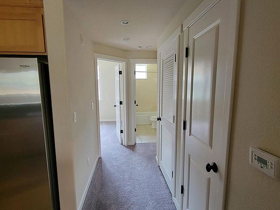 5th image of 109 Otter Cove Ter