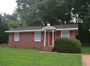 121 Pecan St, Central, SC 29630