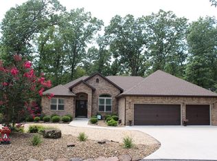 5 Taylor Pl, Bella Vista, AR 72714