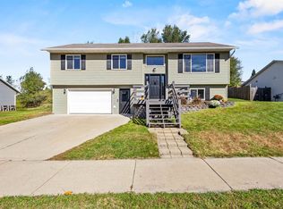 204 Thomas Rd, Reedsburg, WI 53959
