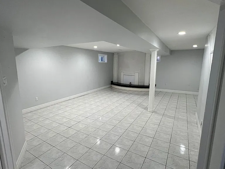 15 Ivory Ct — Photo 10
