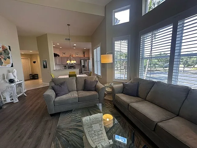 16411 Millstone - 201 - 201 — Photo 4