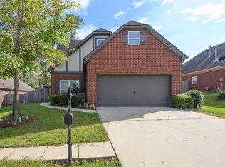 6481 Southern Trace Dr, Leeds, AL 35094