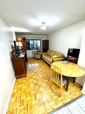 Rented by LRGNY Group, Inc. | media 17
