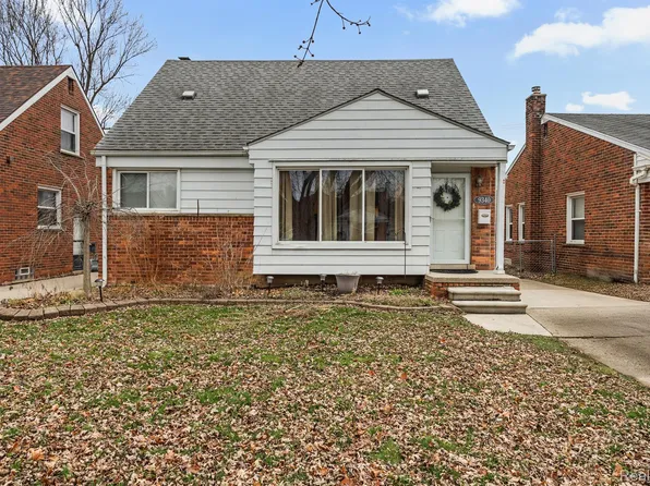 9340 Salem, Redford, MI 48239