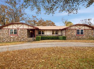 716 Adams Dr, Jacksonville, AR 72076