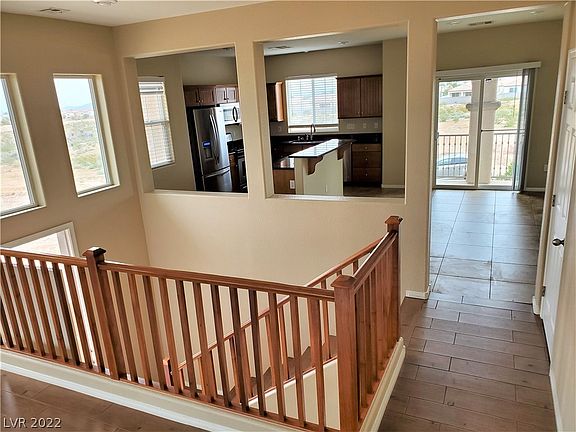 4th image of 10453 Mann St #0