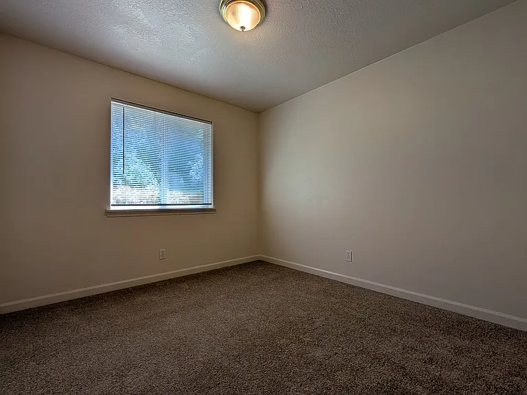 5949 Aster St — Photo 15
