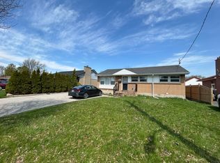 1903 Duluth Cres #A, London, ON N5V1H6