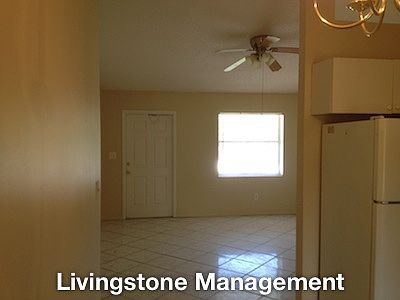 3rd image of 803 N Lake Dr APT B