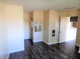 305 Stillman Ave APT B, Upland, CA 91786