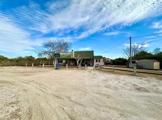 1017 Lakeshore Dr, Del Rio, TX 78840