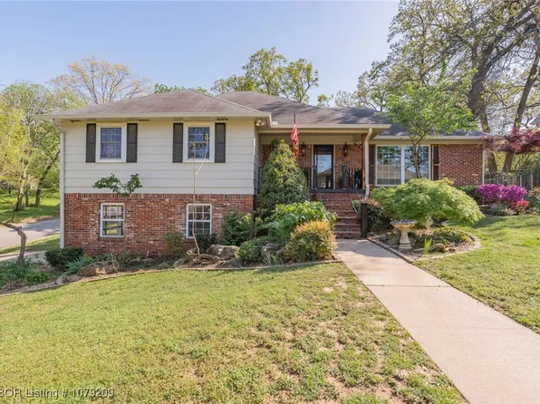 7218 S T St, Fort Smith, AR 72903