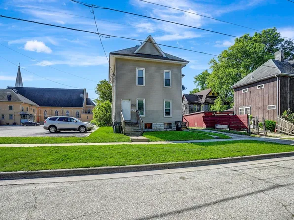 310 E 2nd St, Waterloo, IA 50703