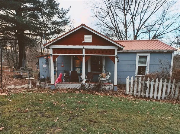 49370 Oakmont Ave, East Liverpool, OH 43920